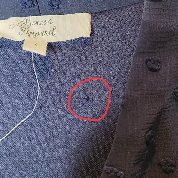 NWOT Beacon Apparel Faux Wrap Swiss Dot Navy Long Sleeve Top Size L - Picture 14 of 14